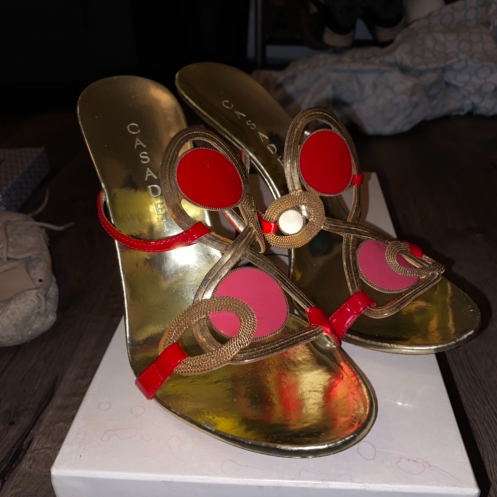 GOLD CASADEI OPEN TOE HEELS